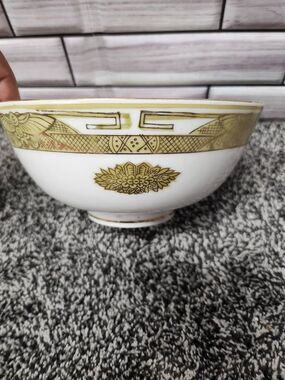 1960s Large Japanese Porcelain Green Gilt Floral Bowl